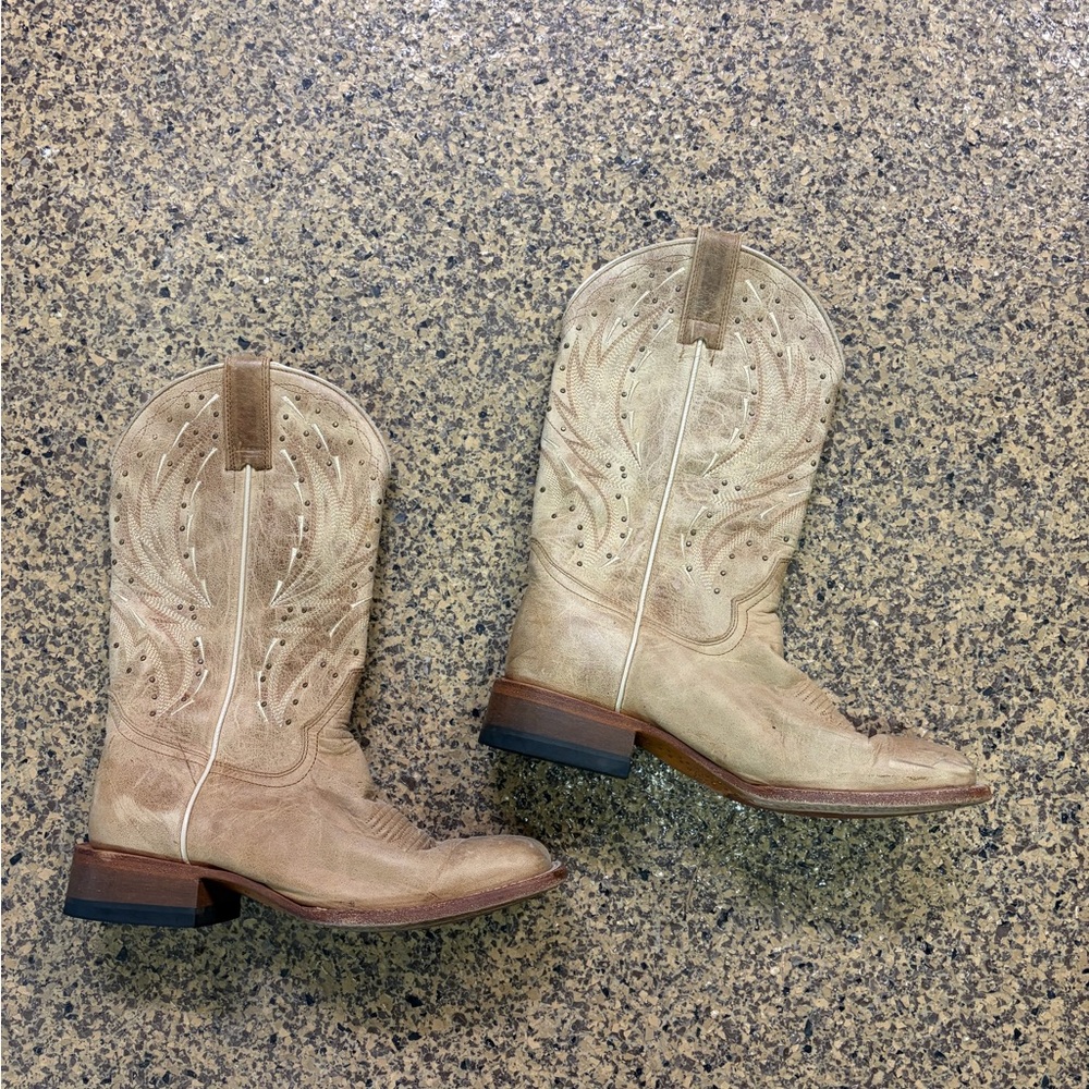 Shyanne Leather Western Boots in Tan - Picture 3 of 10